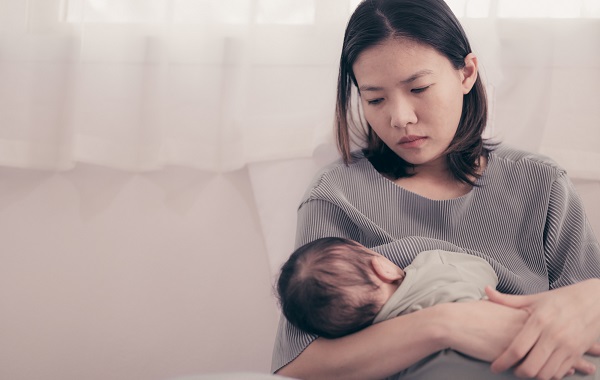 Cách nhận biết và phòng tránh trầm cảm sau sinh